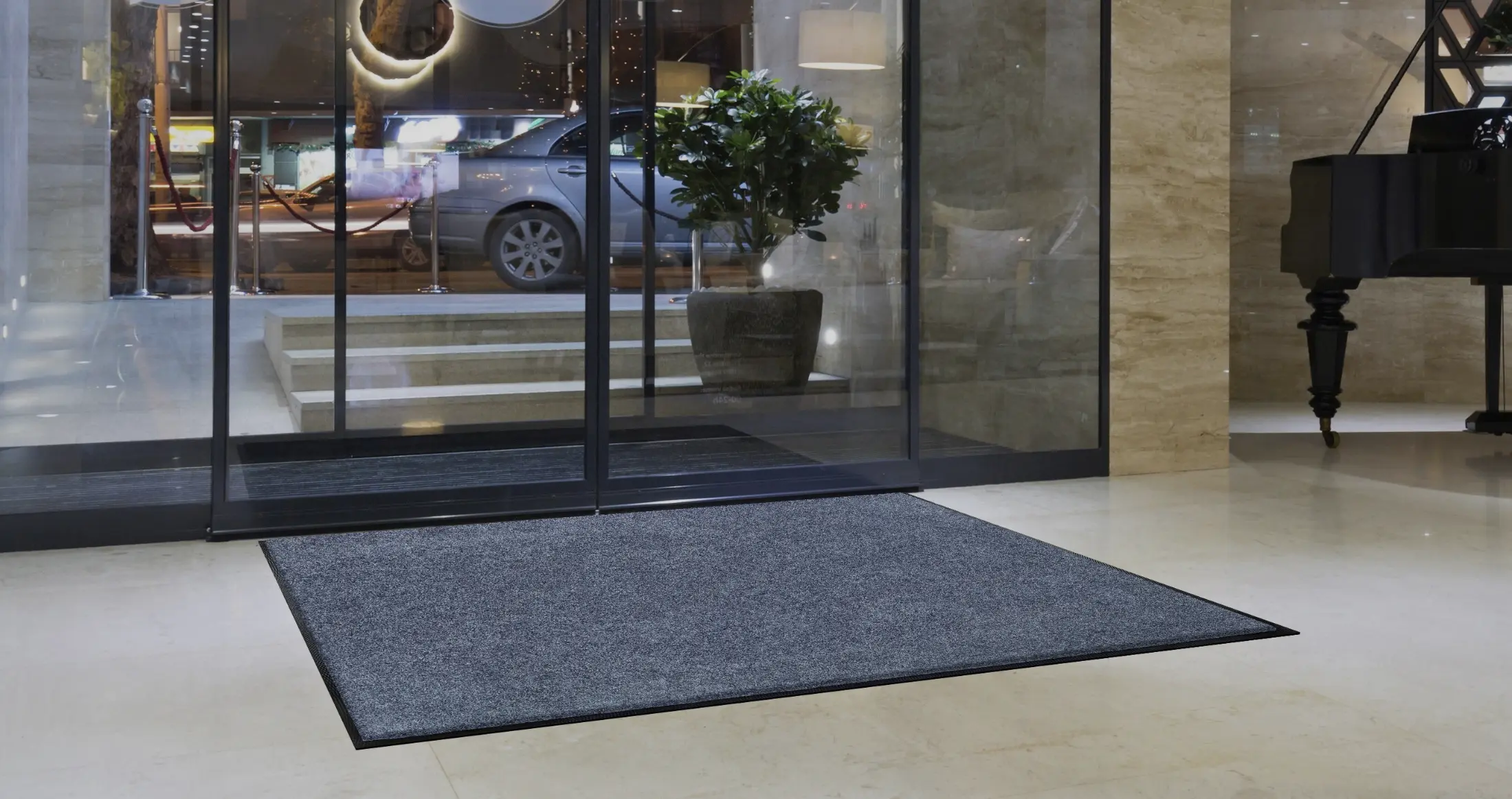 Matte im Eingangsbereich